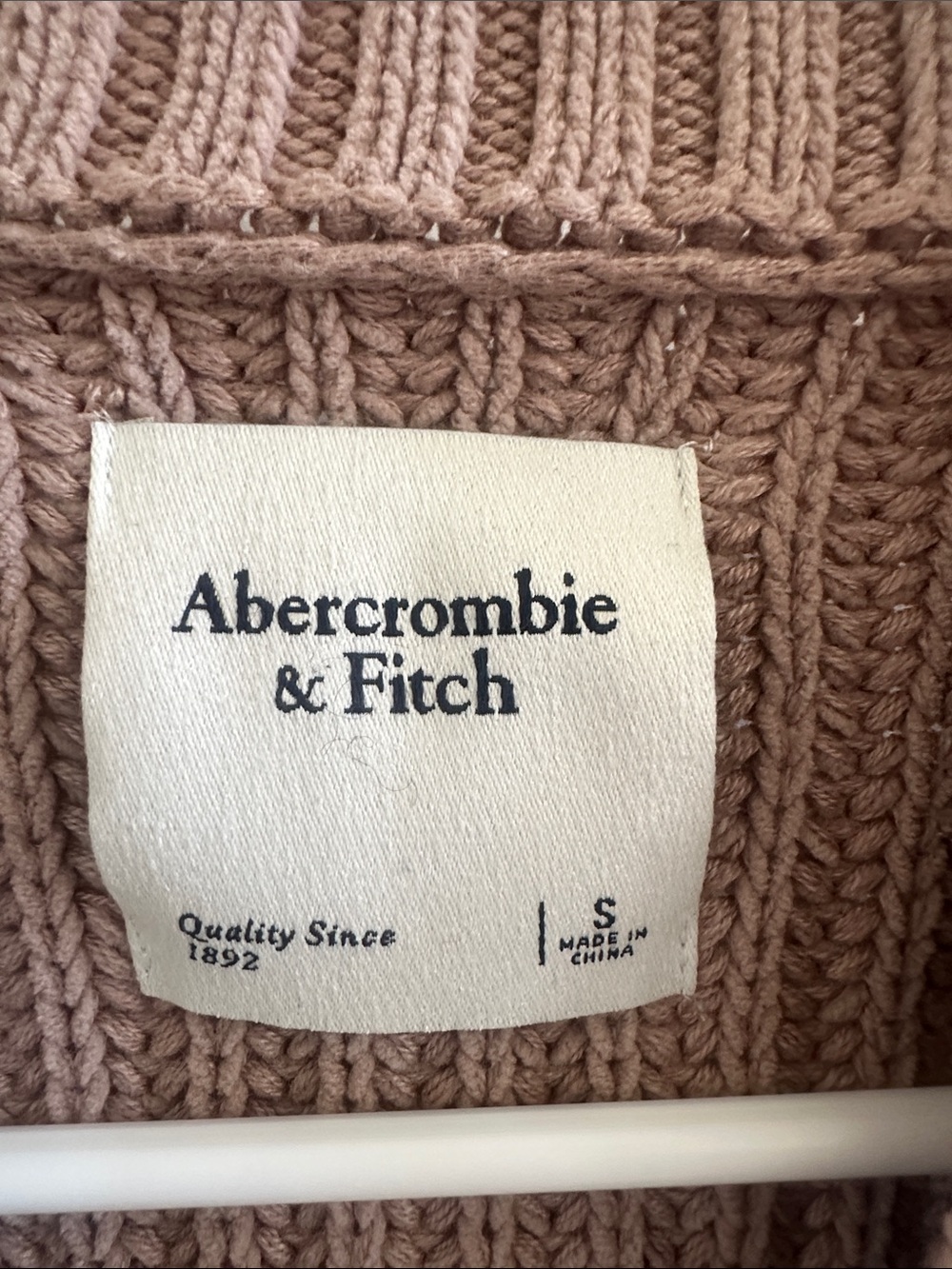 Abercrombie & Fitch Dusty Mauve Chunky Knit Button Cardigan - Picture 2 of 3